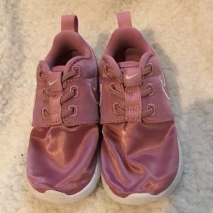 Pink Nike 💖